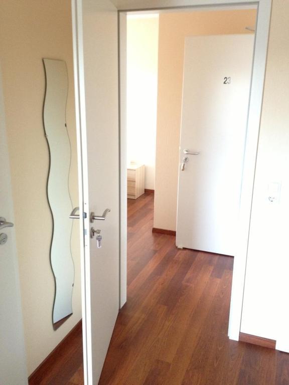 Vierlandentor Otel Hamburg Dış mekan fotoğraf