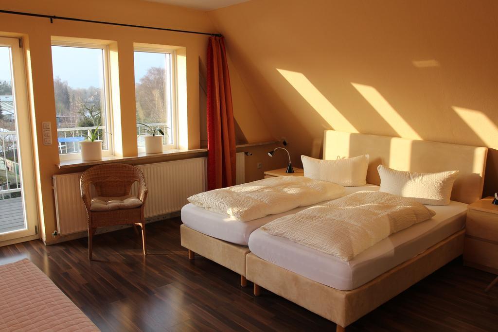 Vierlandentor Otel Hamburg Dış mekan fotoğraf