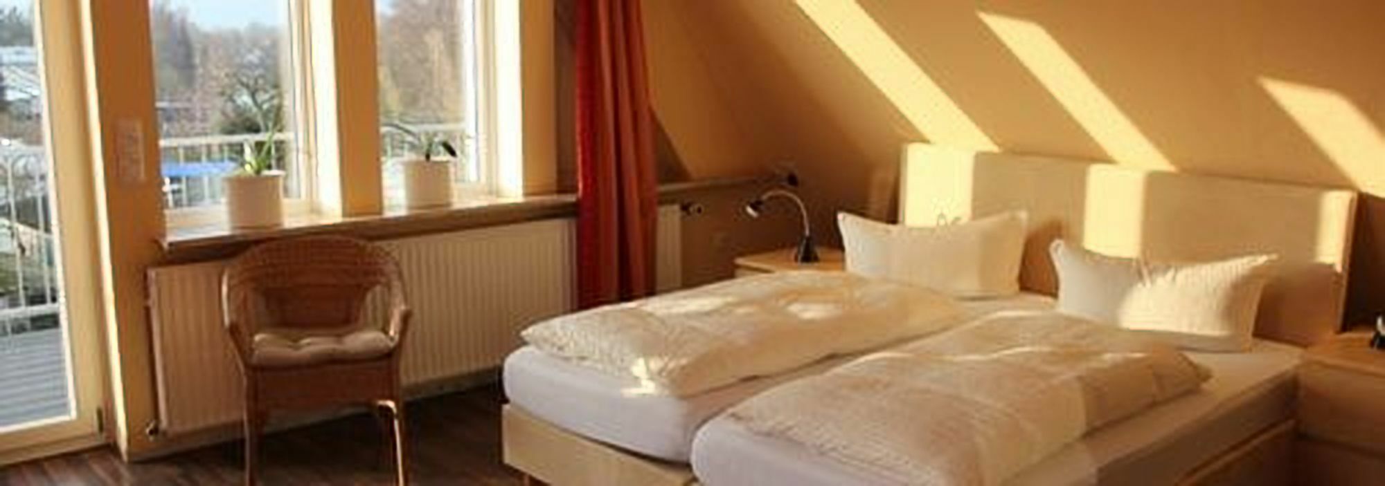 Vierlandentor Otel Hamburg Dış mekan fotoğraf